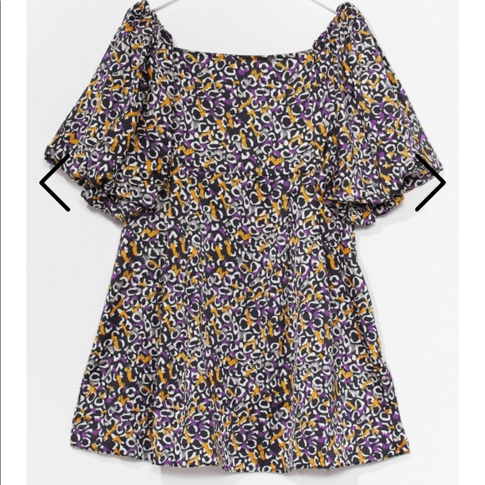 NWT Nasty Gal Printed Puff Sleeve Mini Dress